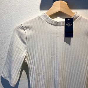 Hollister l Brand New White Crop Top
